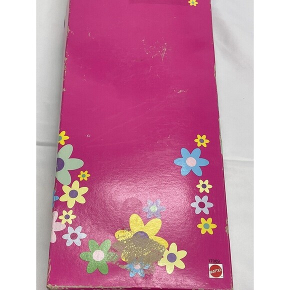 1996 Mattel African American Barbie Doll Russell Stover Candies Special Edition - Picture 14 of 16